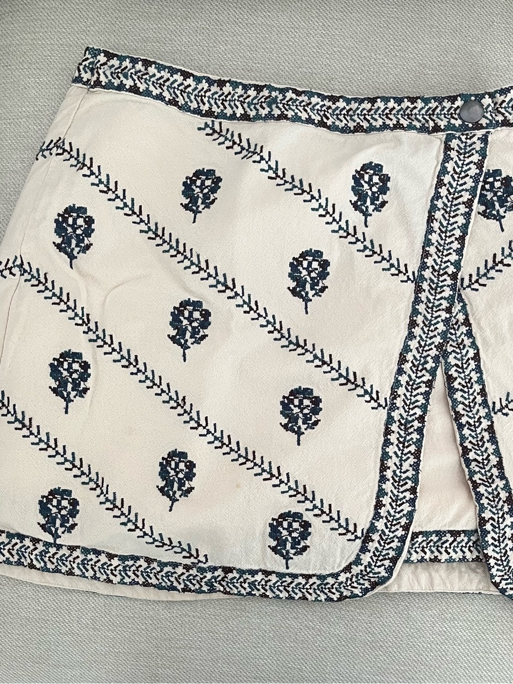 Free People Cream Mini Skirt with Embroidered flowers and Texture